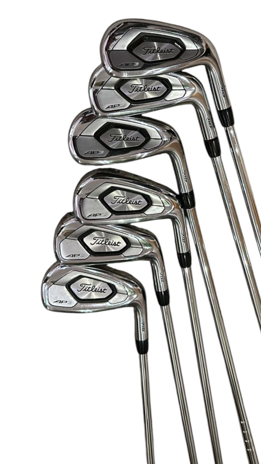 Titleist AP3 iron set. Steel. Regular shaft.Pre-Owned.